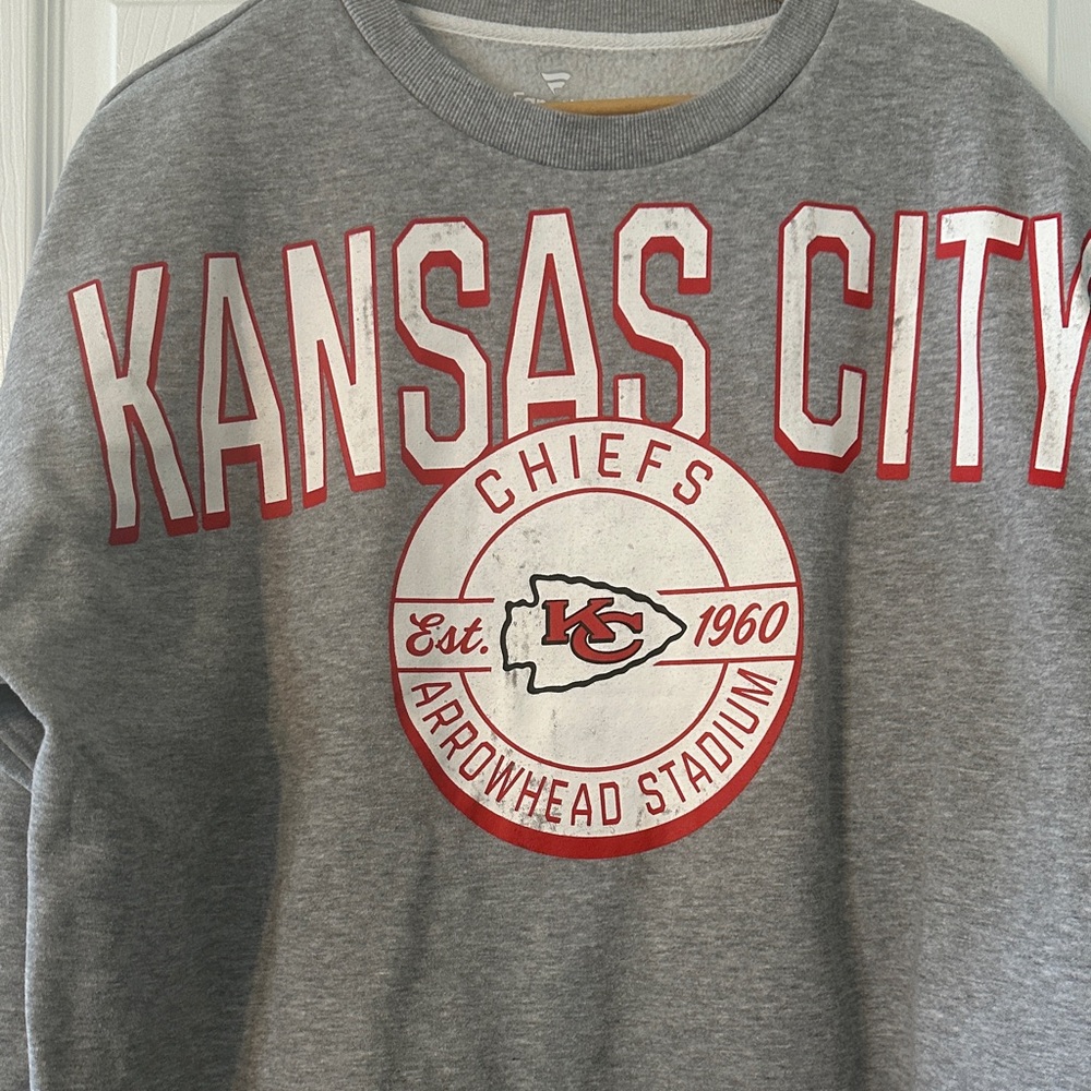 Fanatics Kansas City Chiefs Gray Crewneck Sweater - Picture 3 of 7